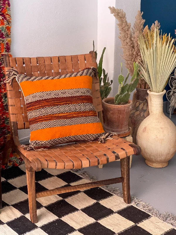 Deal Mania Anzal's Flatweave x Zanafi Pillow - Orange/Brown