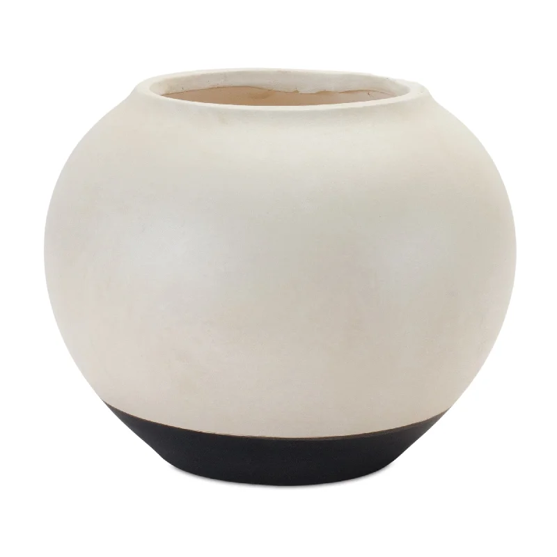 Weekend Offers That Dazzle Black Two Tone 8.75" Ceramic Vase