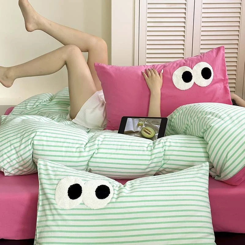 Limited Stock – Get Yours Before It's Gone Assorted Googly Eyes Patterned Pillowcases Limited Stock – Get Yours Before It's Gone Assorted Googly Eyes Patterned Pillowcases