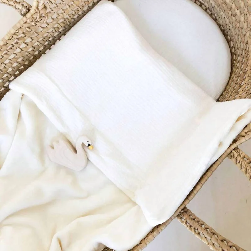 Weekend Savings Sensation Gauze/fleece Blanket In Off White