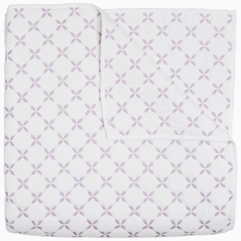 Final Clearance Layla Lavender Quilt