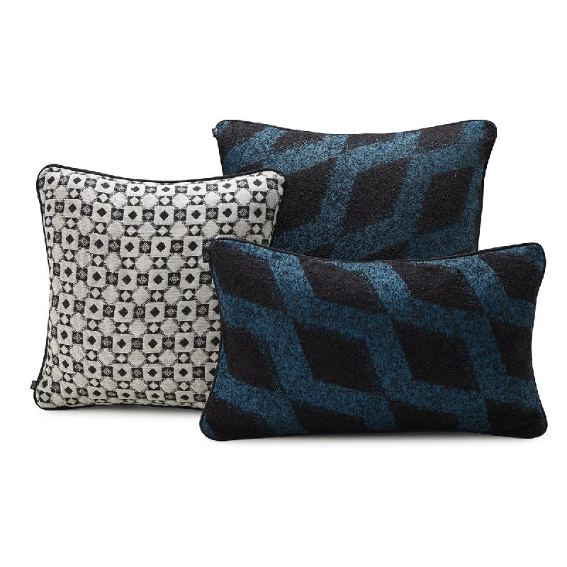 Weekend Bargains to Savor Echo Lagoon Pillow Covers by Le Jacquard Français