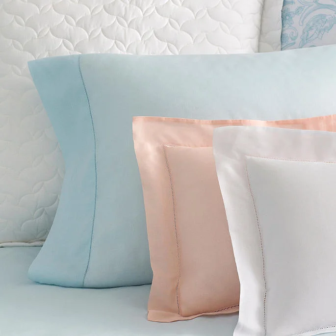 Weekend Discounts to Relish Picco Voile Fitted Sheet by Sferra