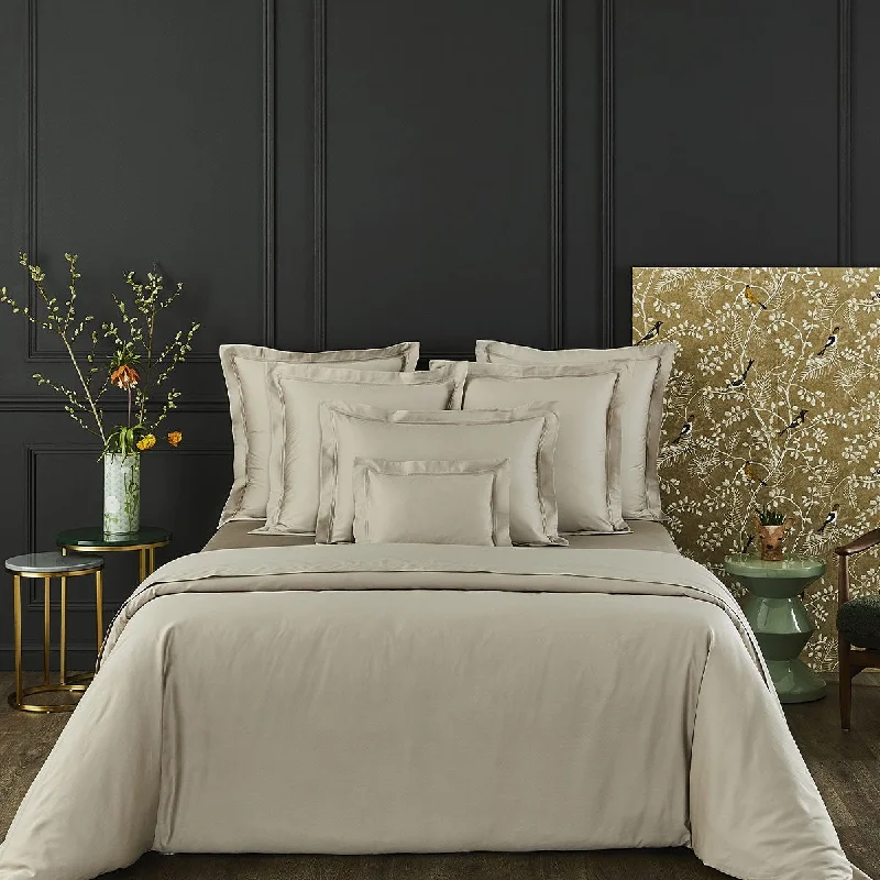 Unmissable Offer Triomphe Quilted Coverlet by YD