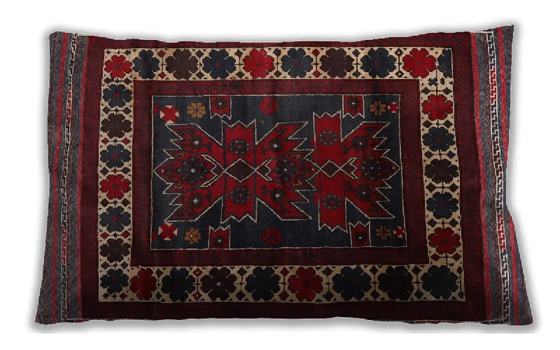 Price Blitz Traditional Classic Indoor Outdoor Rectangular Wine Red Lumbar Throw Pillow, 13 inch by 19 inch, lbtr2414 Price Blitz Traditional Classic Indoor Outdoor Rectangular Wine Red Lumbar Throw Pillow, 13 inch by 19 inch, lbtr2414