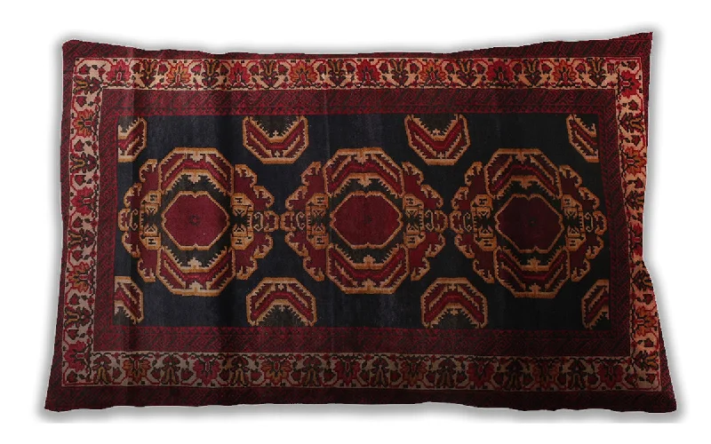 Warehouse Sale Traditional Classic Indoor Outdoor Rectangular Wine Red Lumbar Throw Pillow, 13 inch by 19 inch, lbtr2508 Warehouse Sale Traditional Classic Indoor Outdoor Rectangular Wine Red Lumbar Throw Pillow, 13 inch by 19 inch, lbtr2508